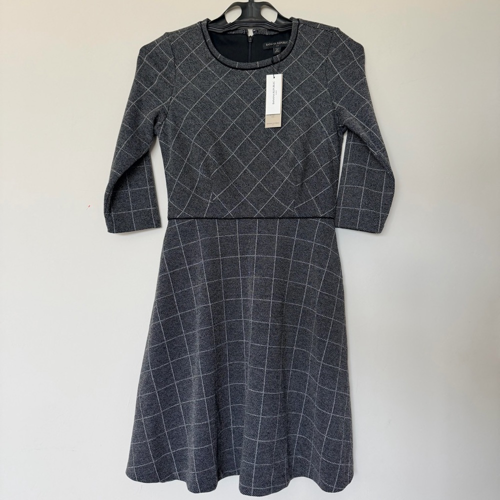 BANANA REPUBLIC dress